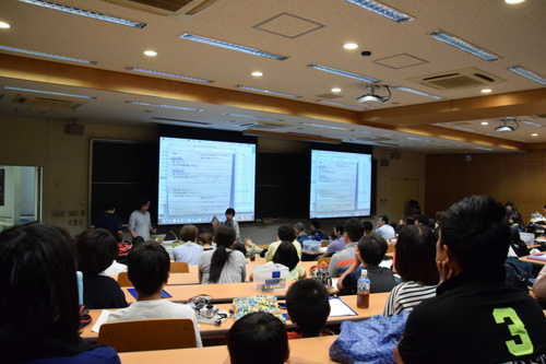 「ロボットと未来研究会」第31期の発表会の様子