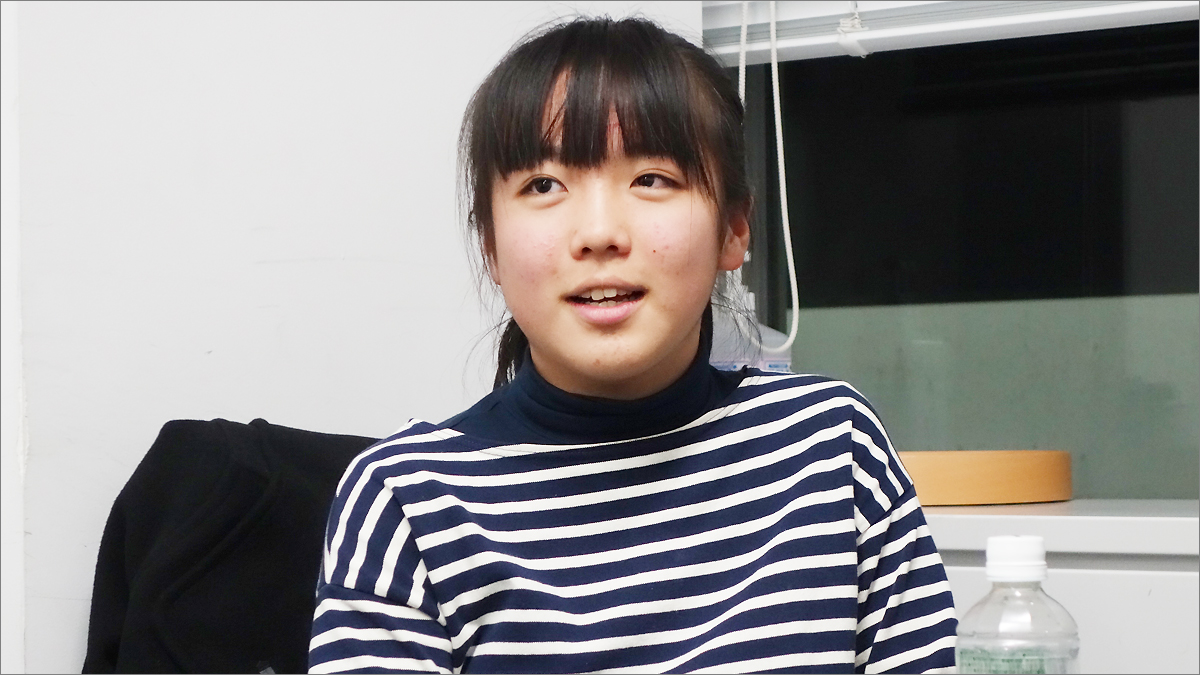 菅野楓さん:中学2年(取材当時)、プログラミングを始めた年齢:小学4年生から