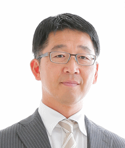 本城慎之介氏